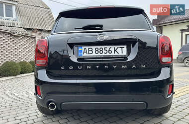 Хэтчбек MINI Countryman 2018 в 