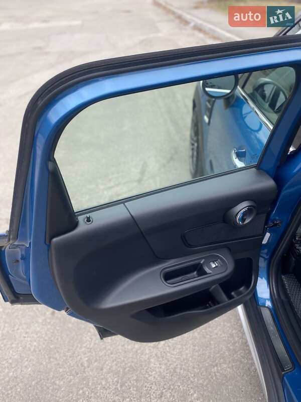 Хэтчбек MINI Countryman 2019 в Киеве