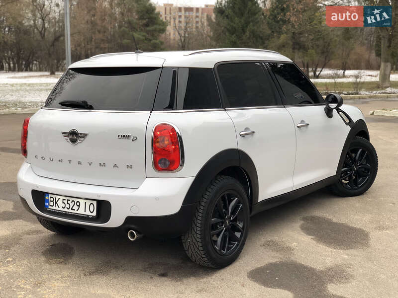 Внедорожник / Кроссовер MINI Countryman 2016 в Ровно