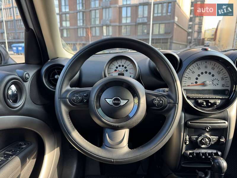 Внедорожник / Кроссовер MINI Countryman 2013 в Одессе