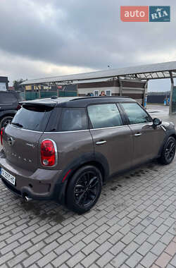 Хэтчбек MINI Countryman 2013 в Киеве