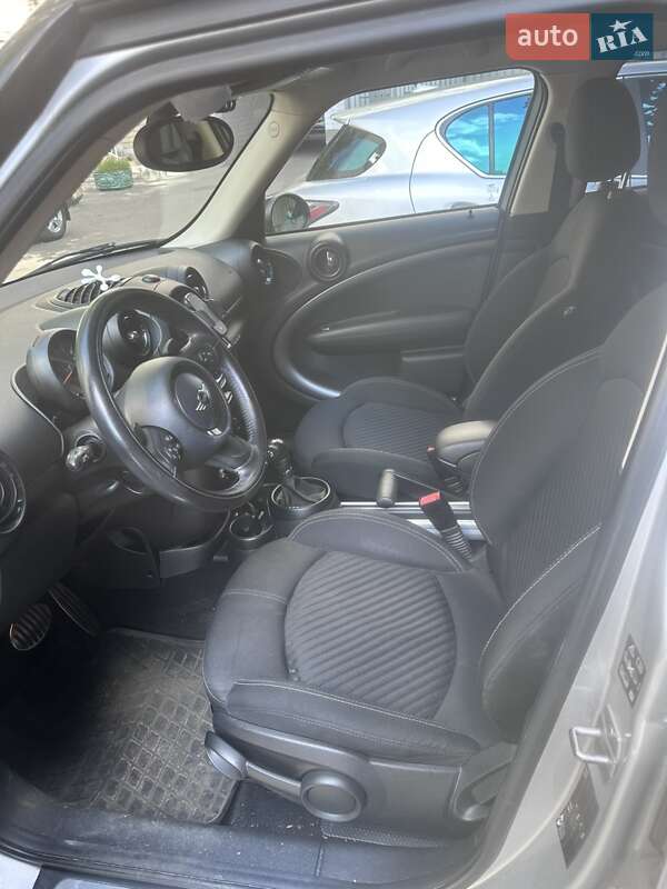 Внедорожник / Кроссовер MINI Countryman 2015 в Киеве фото 9 Внедорожник / Кроссовер MINI Countryman 2015 в Киеве