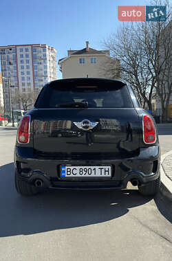 Внедорожник / Кроссовер MINI Countryman 2016 в 