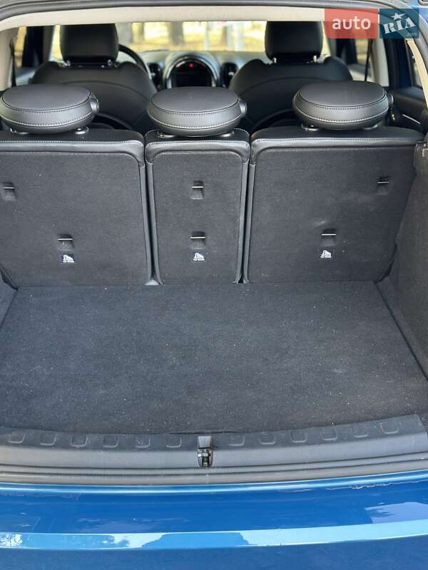 Хэтчбек MINI Countryman 2017 в Коростене