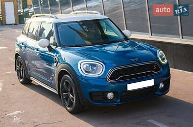 Хэтчбек MINI Countryman 2019 в Киеве