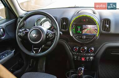 Хэтчбек MINI Countryman 2019 в Киеве