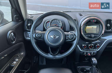 Хэтчбек MINI Countryman 2017 в 