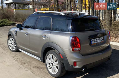Хэтчбек MINI Countryman 2017 в 