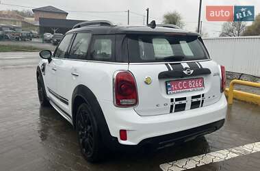 Хэтчбек MINI Countryman 2017 в 