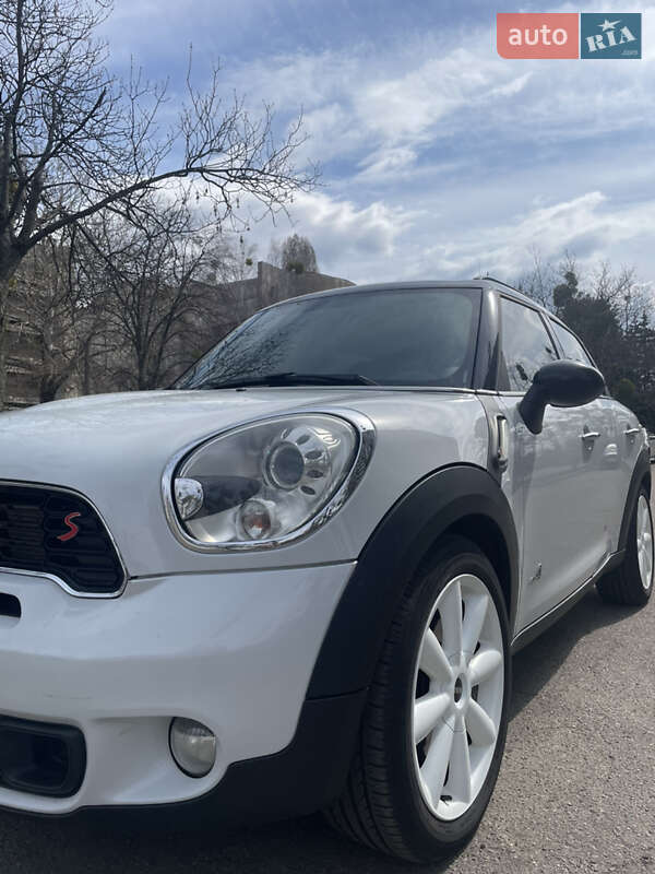 Хэтчбек MINI Countryman 2011 в Киеве