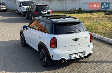 Позашляховик / Кросовер MINI Countryman 2016 в 