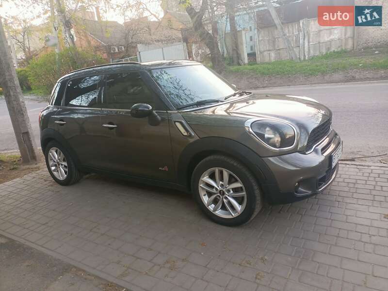 Хетчбек MINI Countryman 2014 в Дніпрі