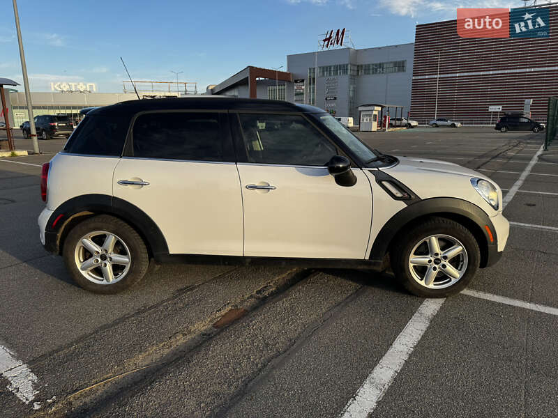 Хэтчбек MINI Countryman 2014 в Киеве