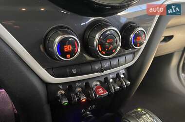 Хэтчбек MINI Countryman 2018 в 