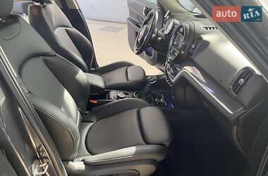 Хэтчбек MINI Countryman 2018 в 