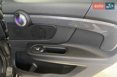 Хэтчбек MINI Countryman 2018 в 