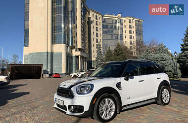 Хэтчбек MINI Countryman 2018 в 