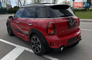 Внедорожник / Кроссовер MINI Countryman 2016 в 