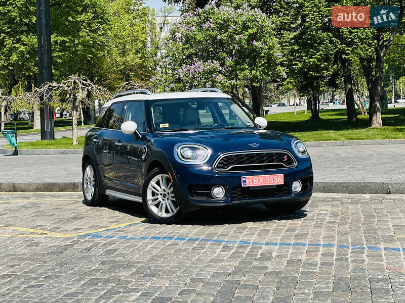Хэтчбек MINI Countryman 2017 в Харькове