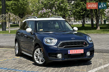 Хетчбек MINI Countryman 2017 в 