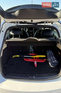 Хэтчбек MINI Countryman 2011 в 