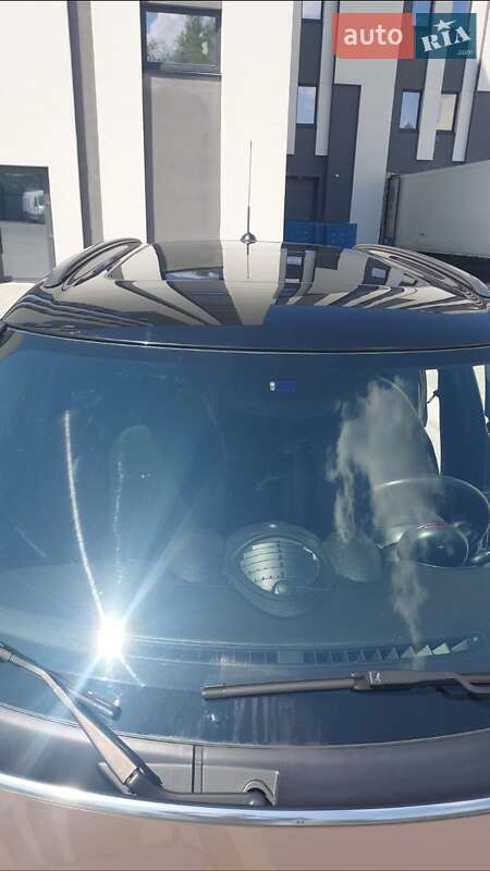 Хэтчбек MINI Countryman 2014 в Киеве