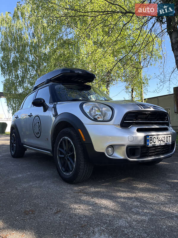 Внедорожник / Кроссовер MINI Countryman 2015 в Стрые