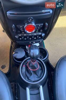 Хэтчбек MINI Countryman 2010 в 