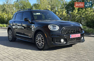 Хэтчбек MINI Countryman 2018 в 