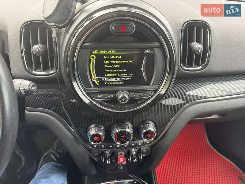Хэтчбек MINI Countryman 2017 в Киеве