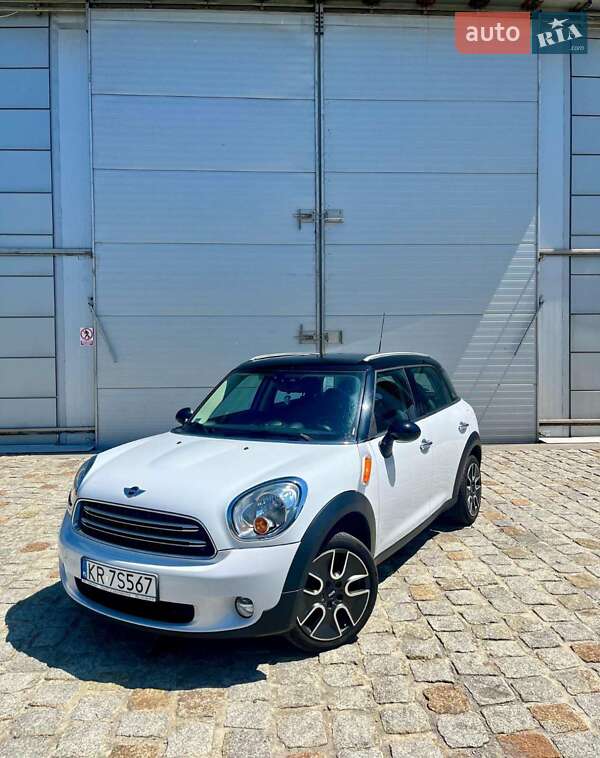 MINI Countryman 2016