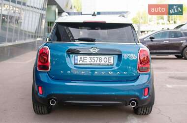 Хетчбек MINI Countryman 2019 в 