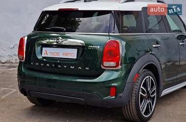 Хэтчбек MINI Countryman 2017 в 