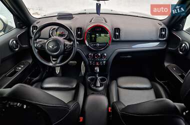 Хэтчбек MINI Countryman 2017 в 
