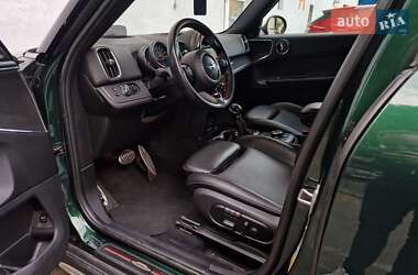 Хэтчбек MINI Countryman 2017 в 
