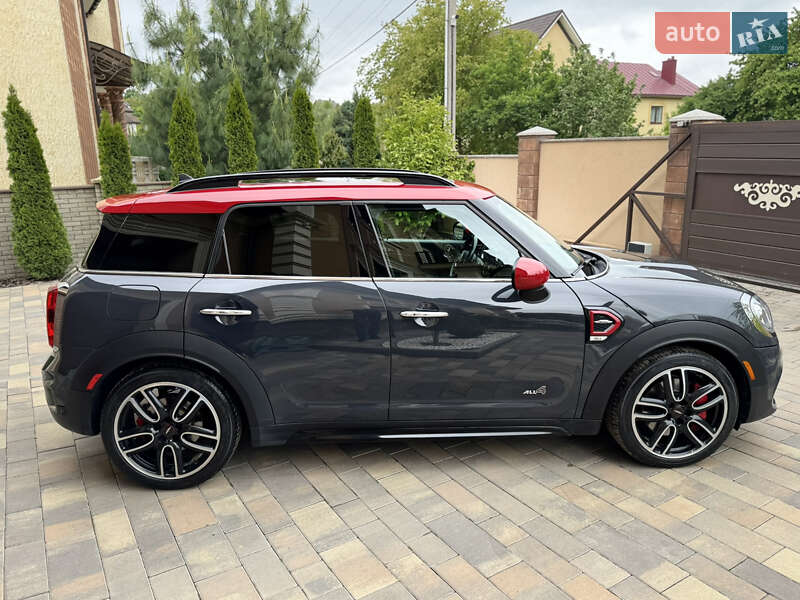 Хэтчбек MINI Countryman 2019 в Черновцах