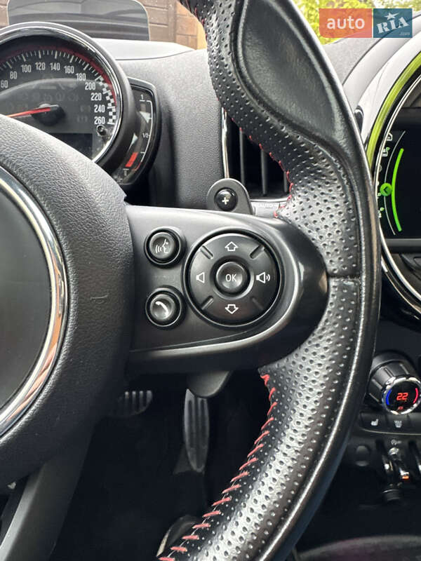 Хэтчбек MINI Countryman 2019 в Черновцах