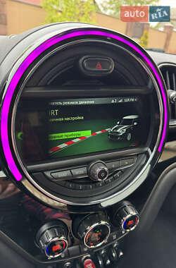 Хэтчбек MINI Countryman 2019 в 