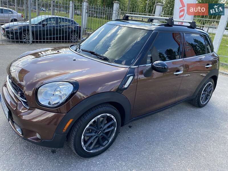 Внедорожник / Кроссовер MINI Countryman 2015 в Кременчуге