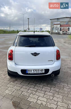 Хэтчбек MINI Countryman 2011 в 
