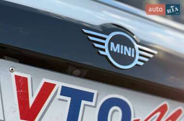Хэтчбек MINI Countryman 2019 в 