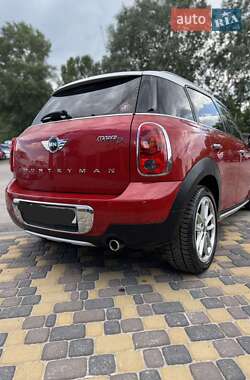 Позашляховик / Кросовер MINI Countryman 2015 в 