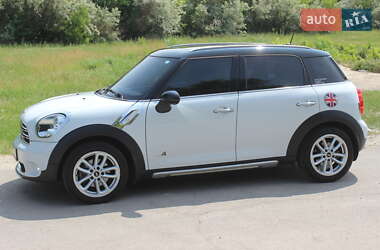 Внедорожник / Кроссовер MINI Countryman 2015 в 