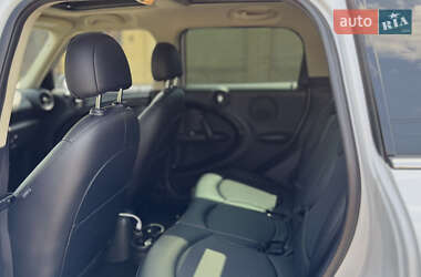 Позашляховик / Кросовер MINI Countryman 2014 в 