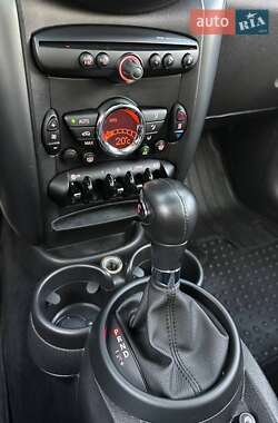 Внедорожник / Кроссовер MINI Countryman 2015 в 