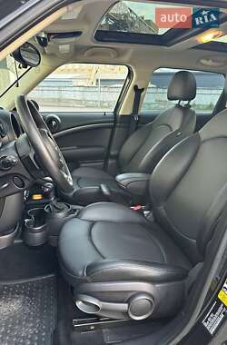 Внедорожник / Кроссовер MINI Countryman 2015 в 