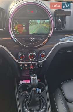 Хэтчбек MINI Countryman 2017 в 