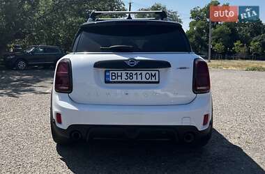 Хэтчбек MINI Countryman 2018 в 