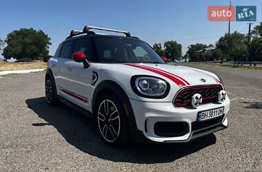 Хэтчбек MINI Countryman 2018 в 