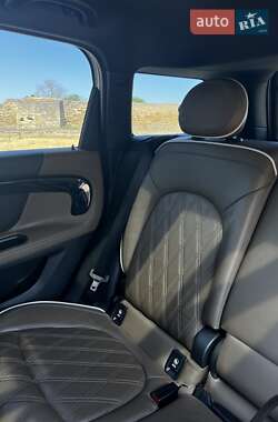 Хэтчбек MINI Countryman 2018 в 